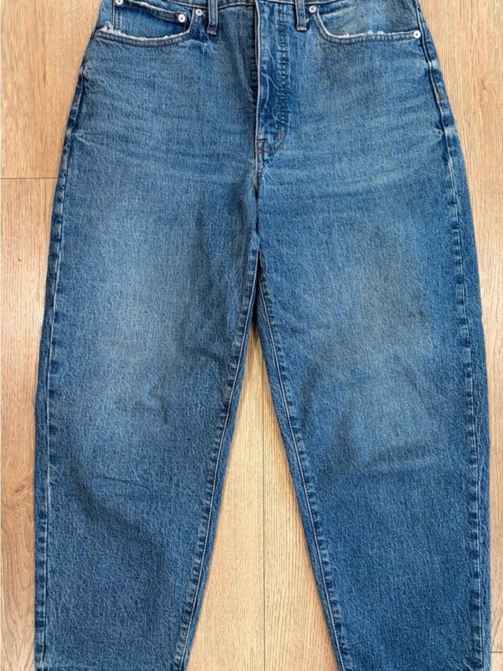 Madewell women's  curvy balloon Jeans